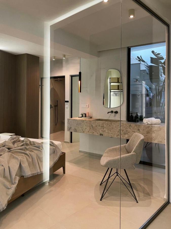 Mystique Luxury Suite Achlia エクステリア 写真