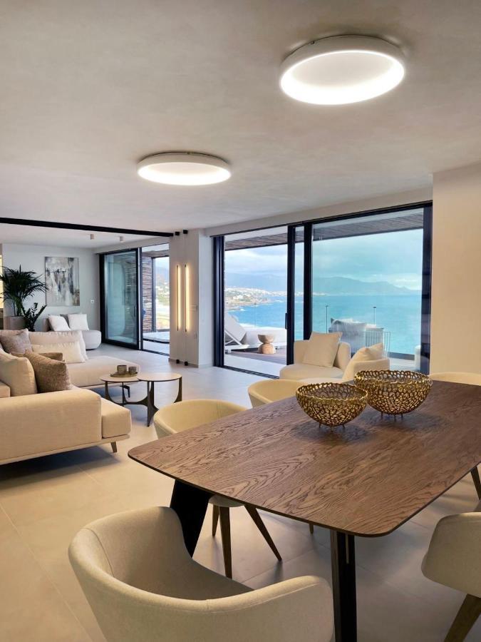 Mystique Luxury Suite Achlia エクステリア 写真