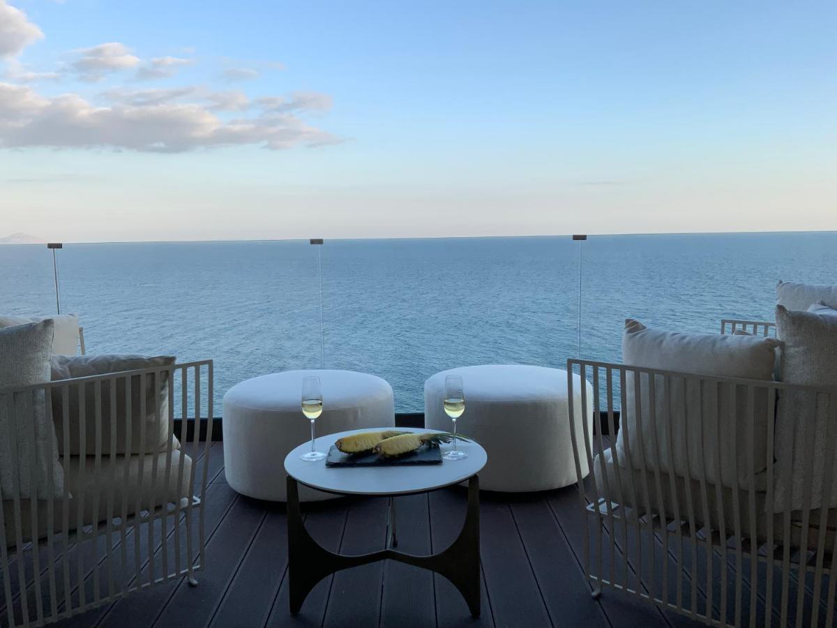 Mystique Luxury Suite Achlia エクステリア 写真