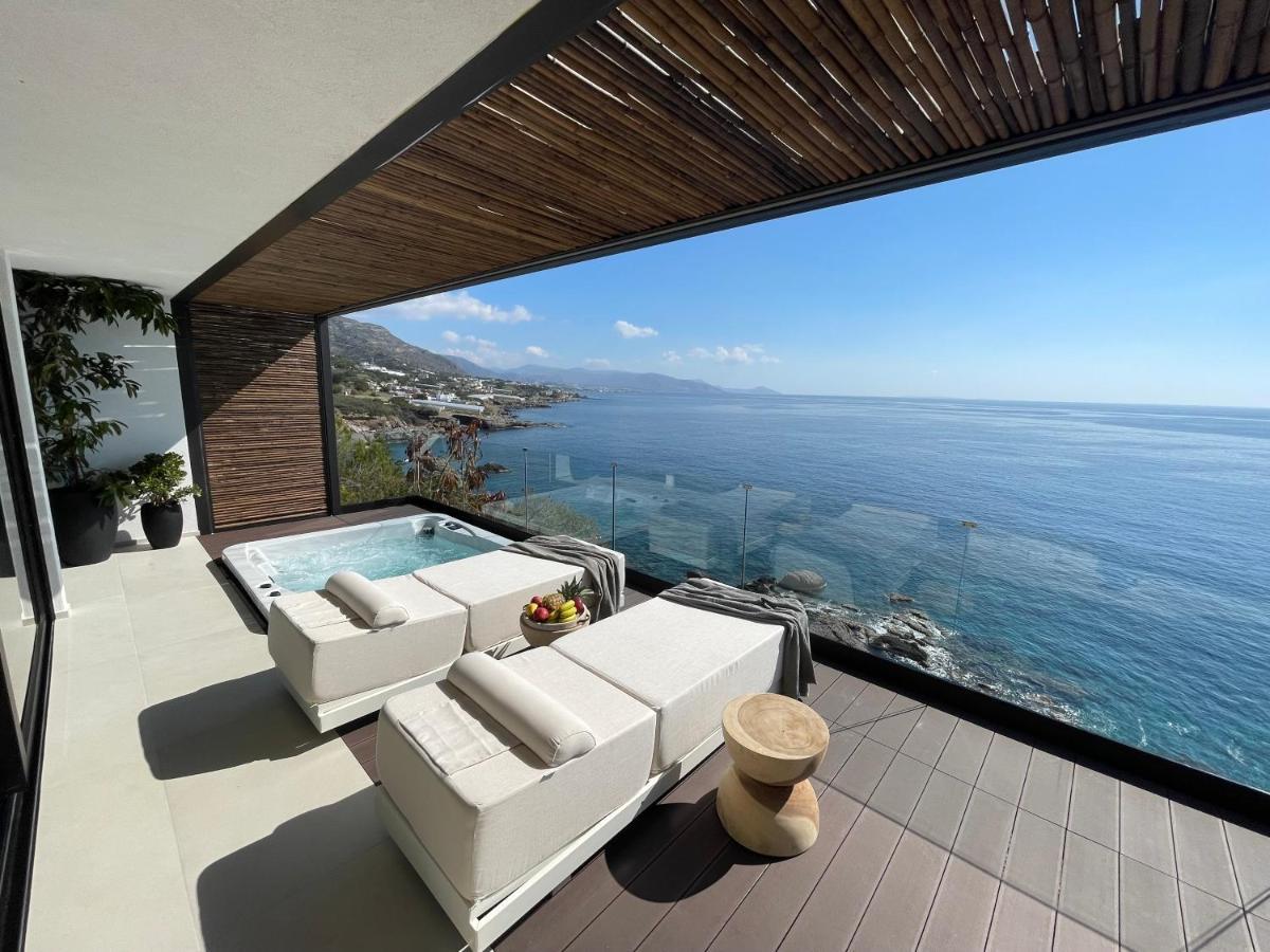 Mystique Luxury Suite Achlia エクステリア 写真