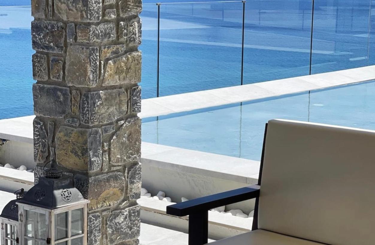 Mystique Luxury Suite Achlia エクステリア 写真